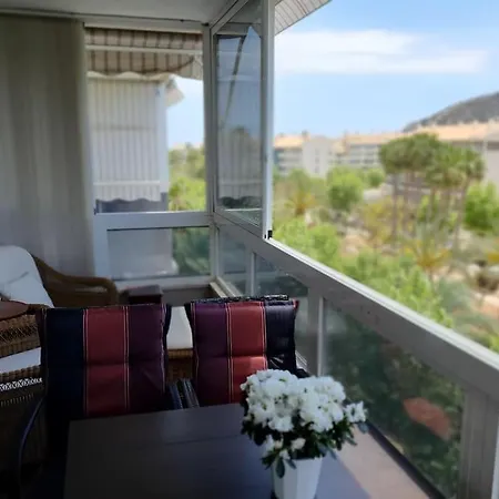 Апартаменты Lys Og Trivelig Sentralt I Albir