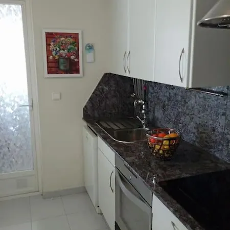 Lys Og Trivelig Sentralt I Albir * 알비르